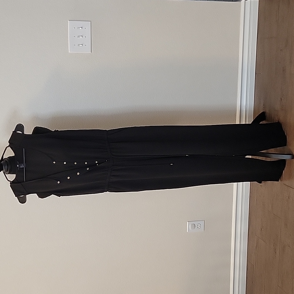 H&M Sleeveless Jumpsuit Size 6